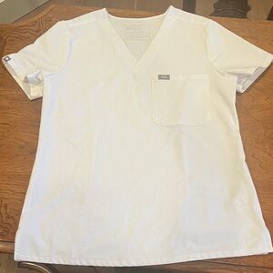 Never worn Figs Catarina S white.